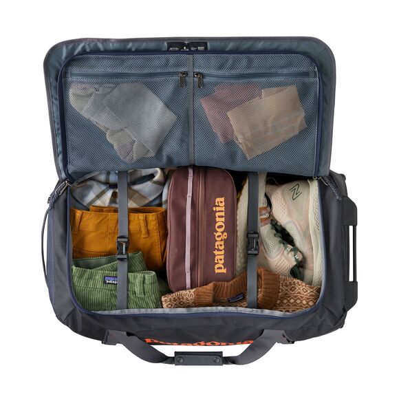 Black Hole Wheeled Duffel 70L 49382 - Image 5
