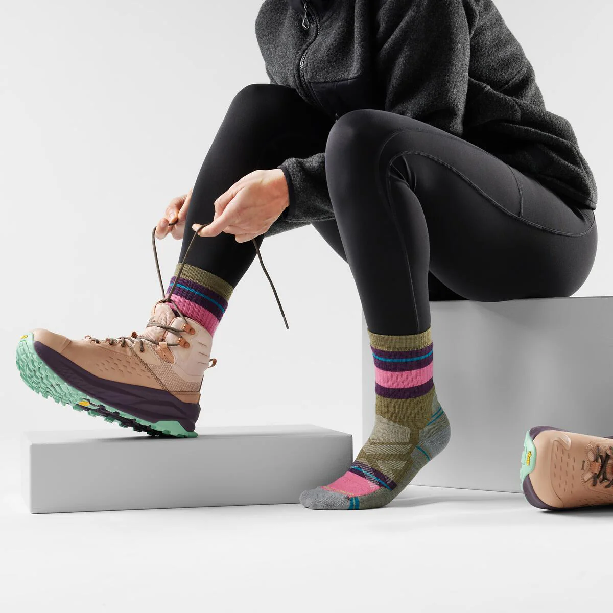 Women's Performance Hike Full Cushion Saturnsphere Crew SW001583 - Image 2